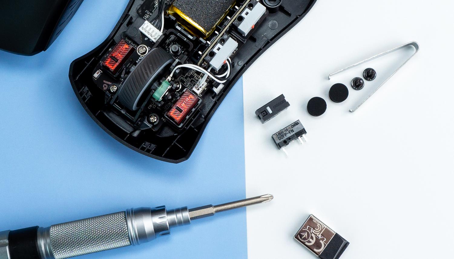 游戏宅理想桌面,电竞头戴式耳机rog棱镜s