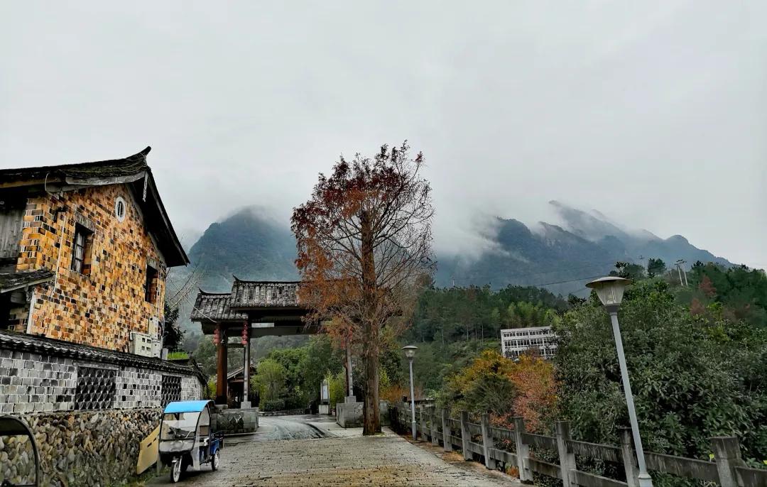 江南最美温泉排名,中国十大温泉旅游胜地
