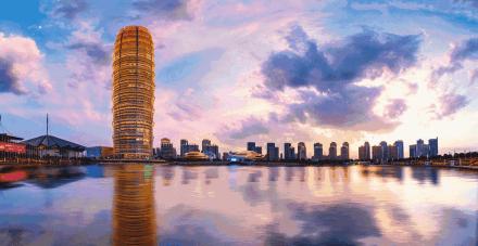 郑州曼哈顿商业区有什么好吃的,郑州曼哈顿改名字了吗