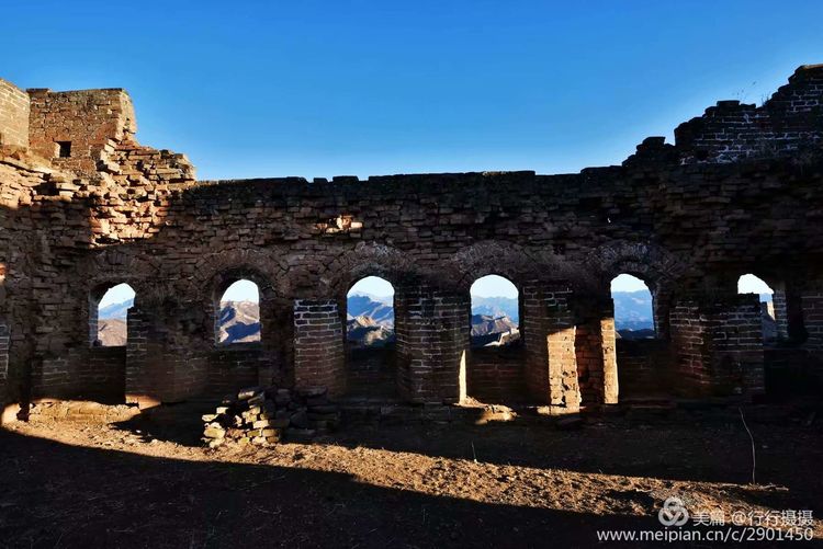 金山岭长城白雪皑皑美景如画,金山岭长城游览