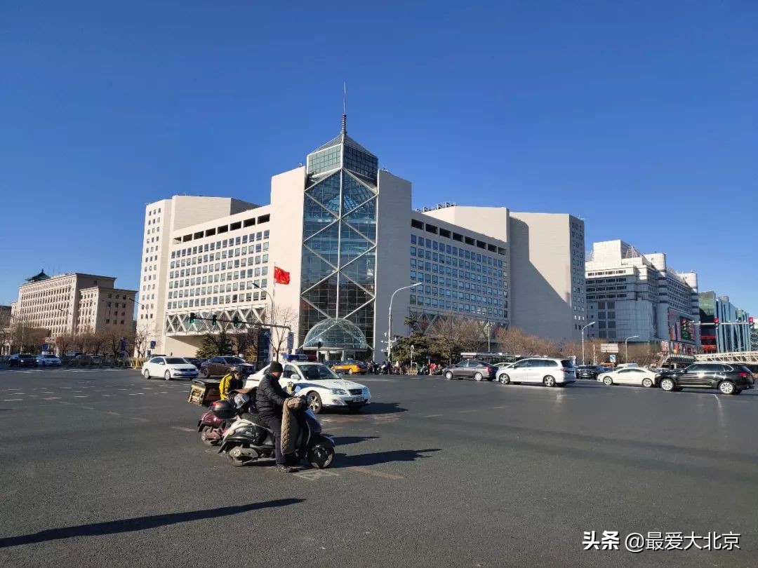 西单商场历史,西单商场撤店清货