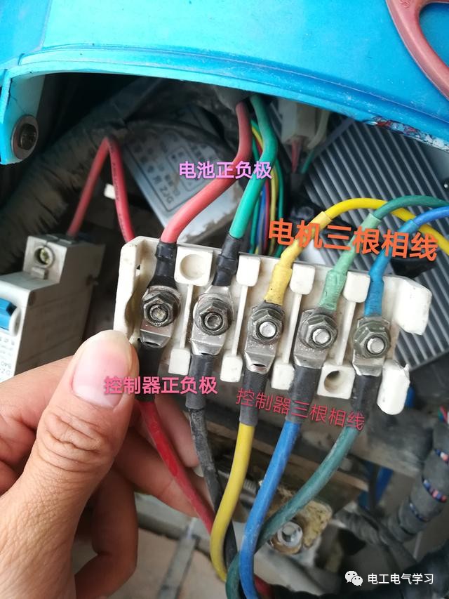 濡備綍鐪嬫噦鐢靛姩杞︾數鏈烘帶鍒剁嚎璺浘,鐢靛姩杞︾數鏈烘帶鍒剁嚎鎺ユ硶