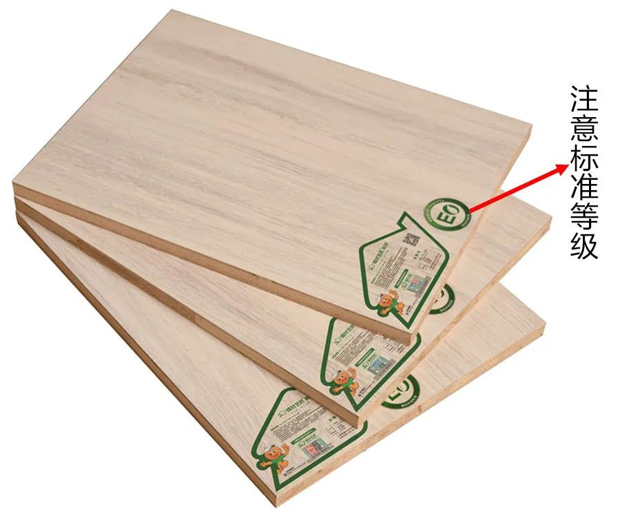 除甲醛排名第一的植物是绿萝吗,新房除甲醛是植物好还是活性炭好