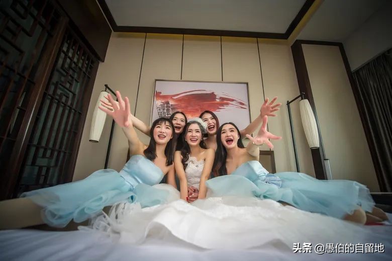 我国庆节结婚,给闺蜜发了请帖,她的回复让我特别寒心