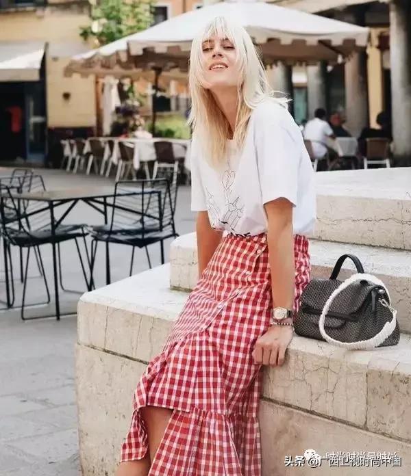 荷叶边显瘦又洋气,荷叶边的搭配技巧