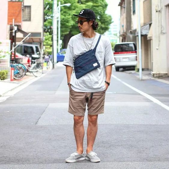 身高一米七左右穿什么衣服显高,一米七几身高怎么穿显高