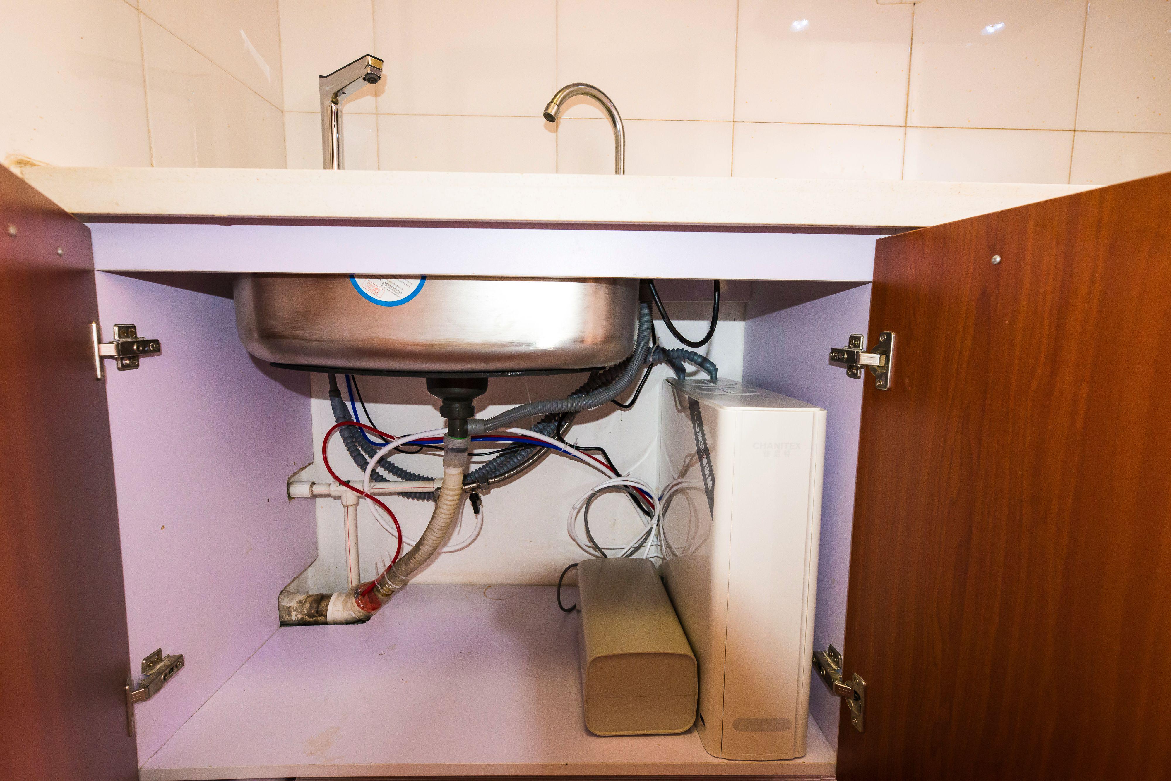 解放厨房台面，大流量双温出水~佳尼特净热一体即饮净水器FA1