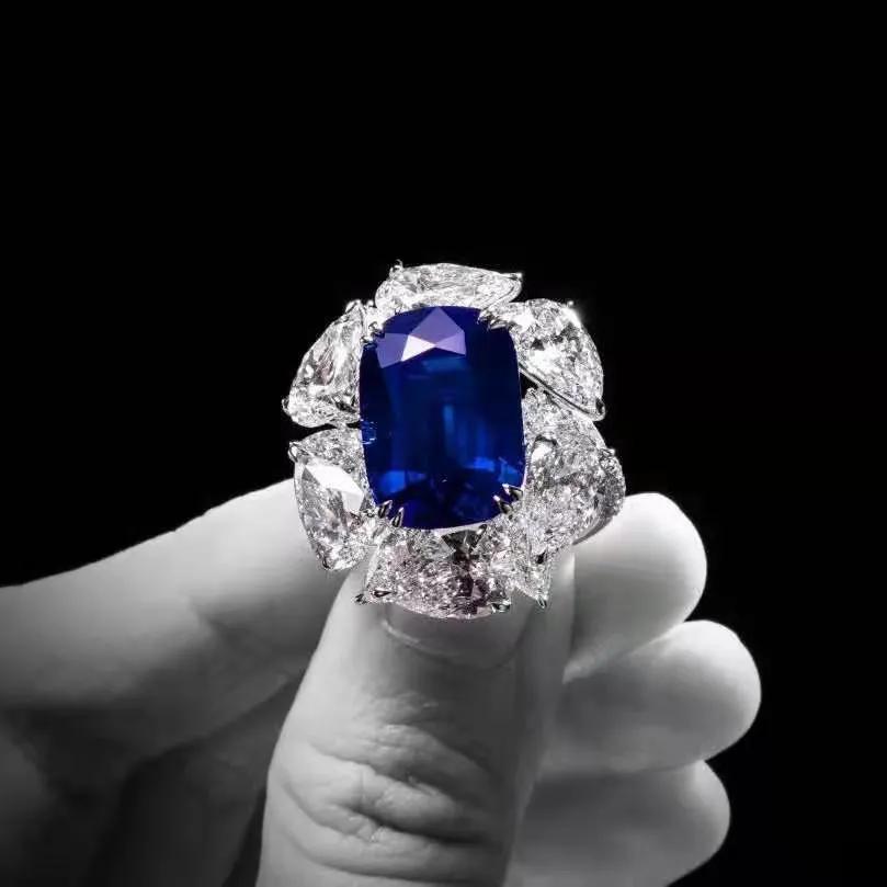 蓝宝石拍卖,2021苏富比蓝宝石拍卖