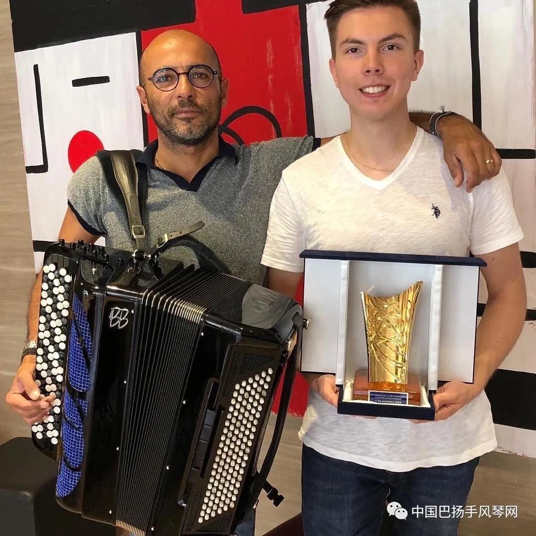 意大利BB手风琴公司将携2020年新款手风琴上海乐器展！