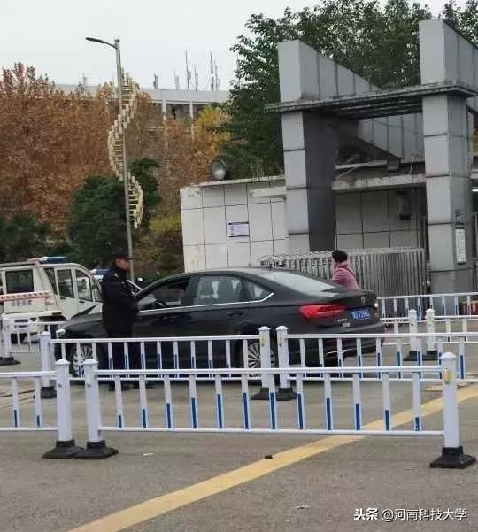 999感冒灵暖暖的很贴心原视频,999感冒灵暖暖的很贴心广告分析