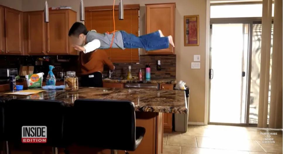 妈，我是你的孩子，不是你的摇钱树