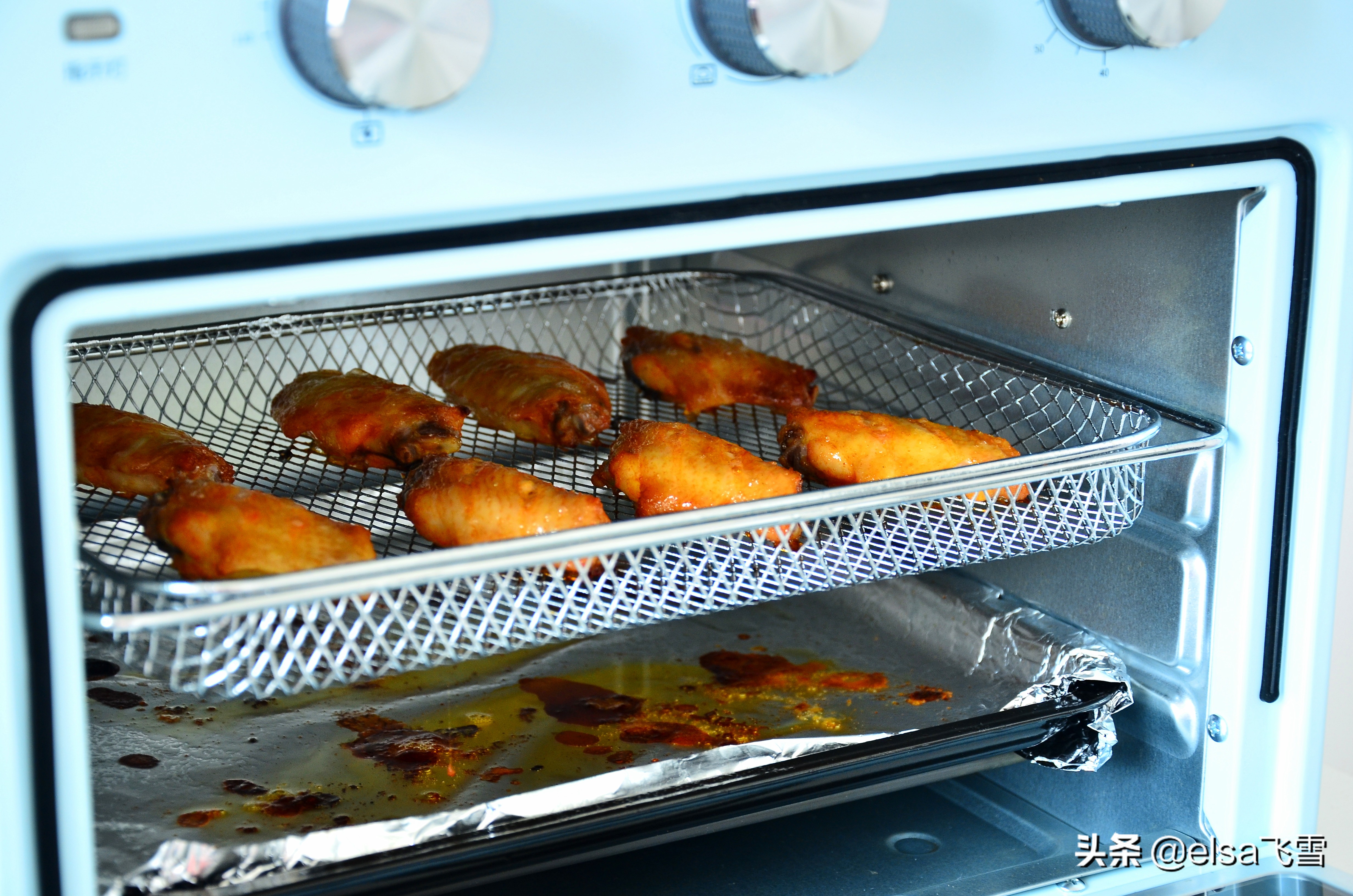 周末在家里做烤鸡翅,家庭做法的奥尔良烤翅