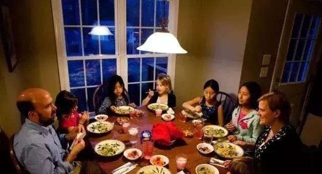 美国公认长高早餐,欧美人一日三餐主食吃什么