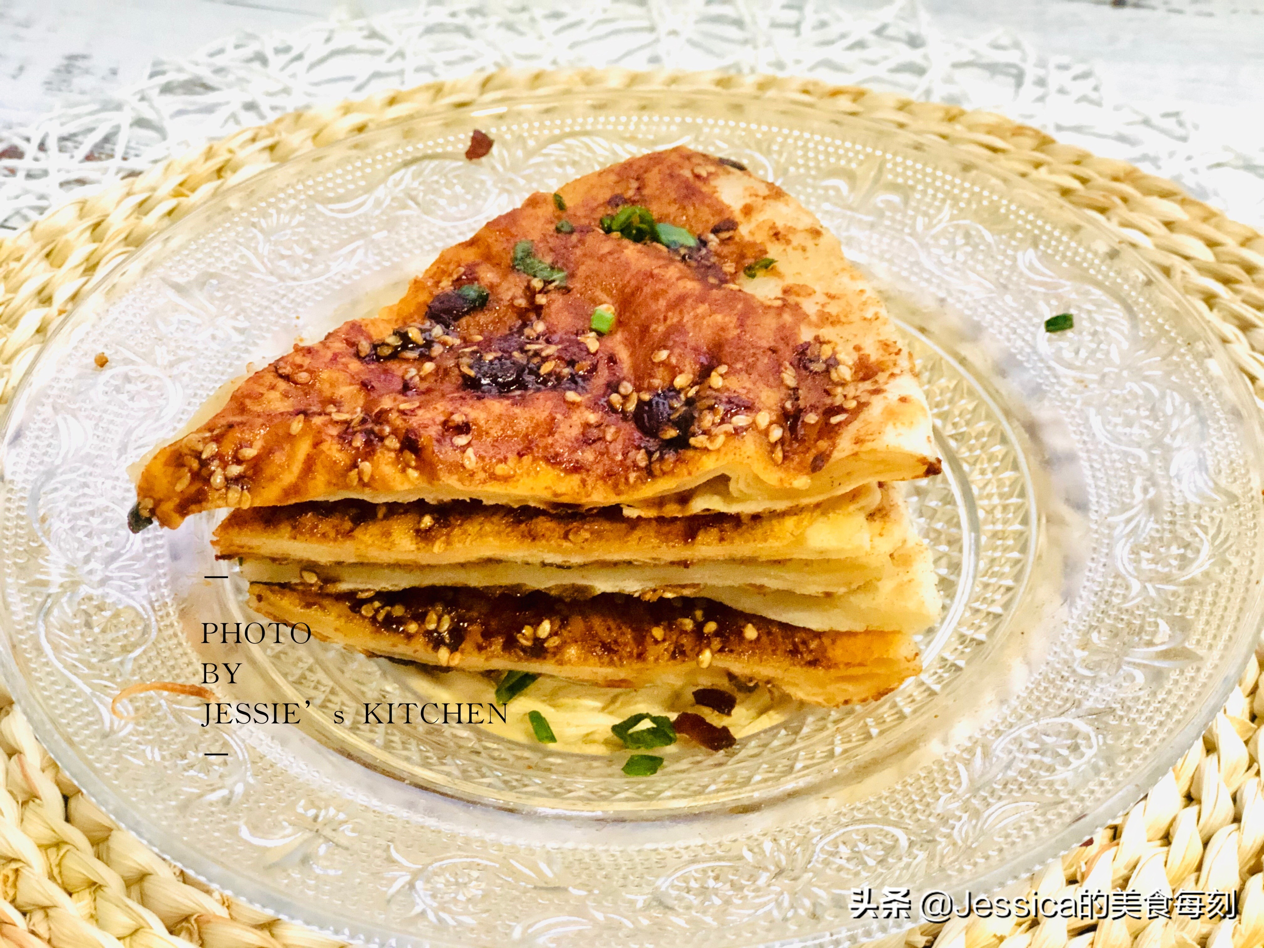 早餐营养食品半成品酱香饼,排队两小时的面有多好吃