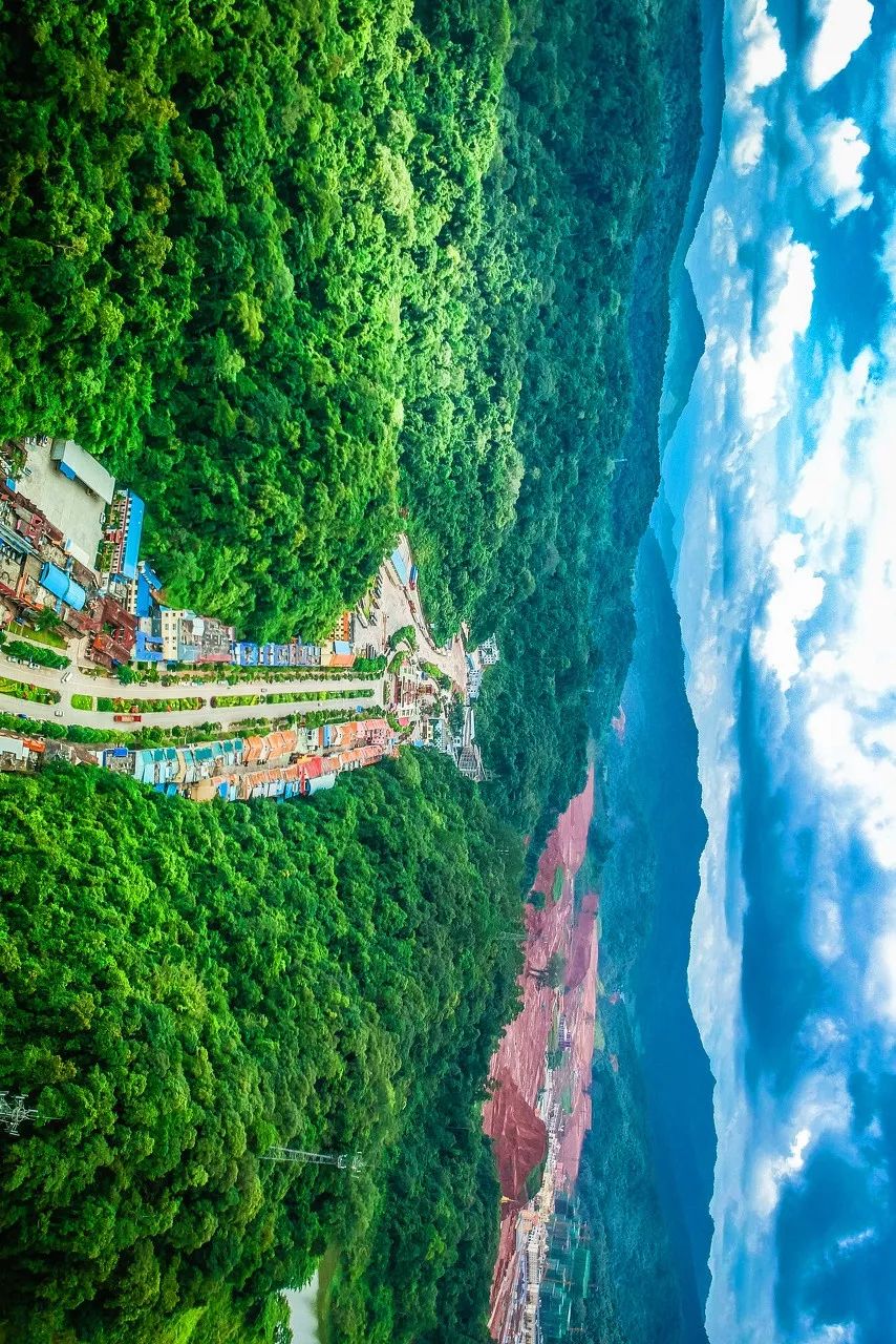 媲美318国道和219国道线路,堪比318美景的国道