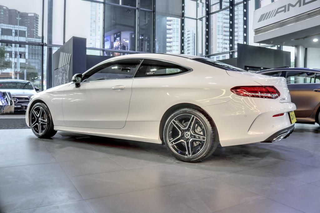 售价34.68万起,动力选择多样化,奔驰C级(进口)综合评析