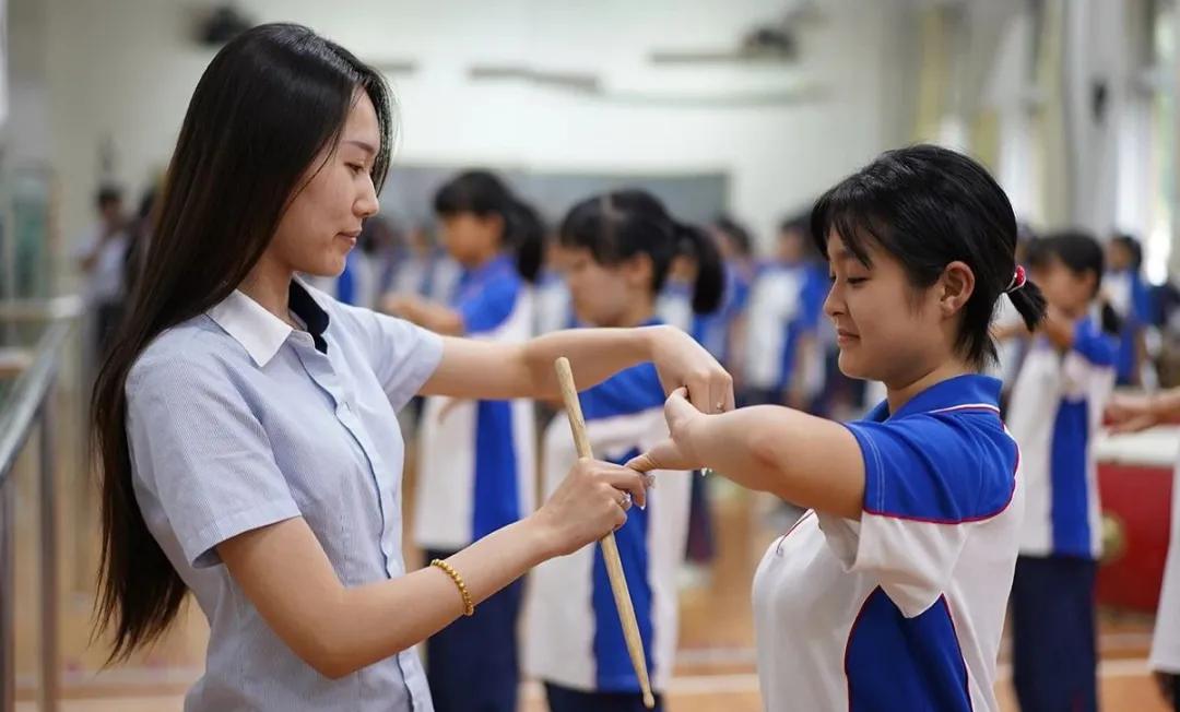 潍坊峡山实验初中参加比赛,潍坊峡山实验初中华尔兹舞蹈