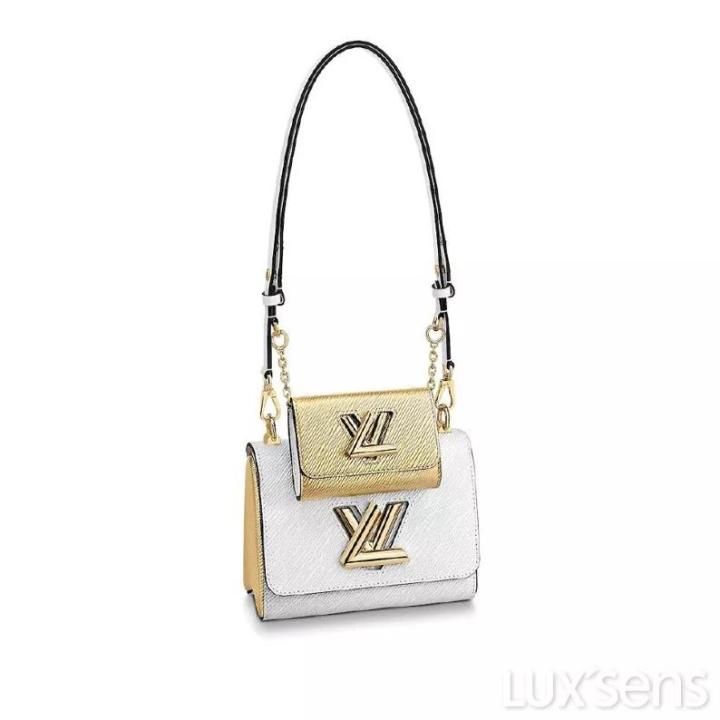 一只包当两只用?怪不得时髦人士抢着背