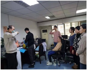 病毒“最亲密接触者”的情怀——记贵阳市疾控中心检验科全体人员