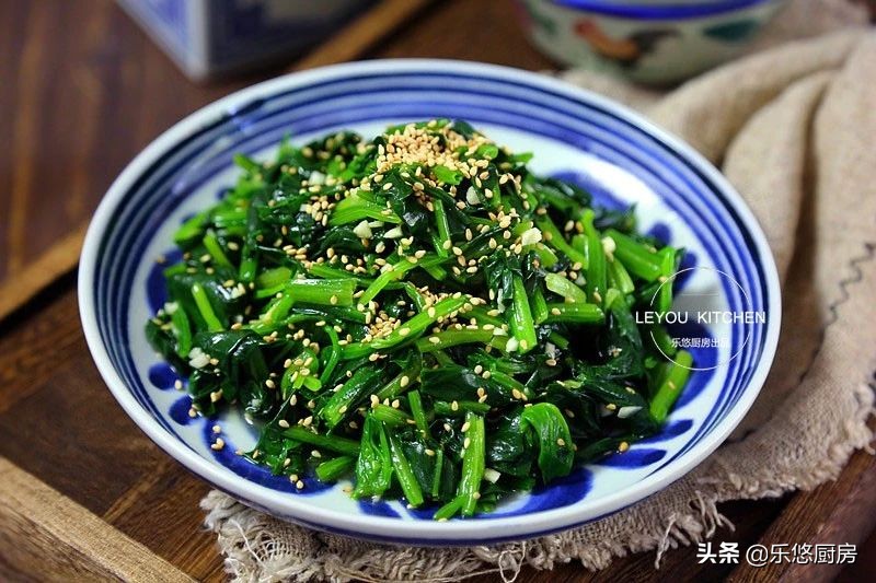 过年大鱼大肉吃腻了试试这道凉菜,过年待客菜谱10个凉菜