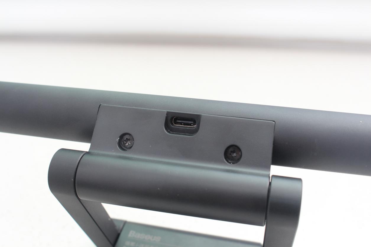 明基挂灯,桌面台灯的高颜值