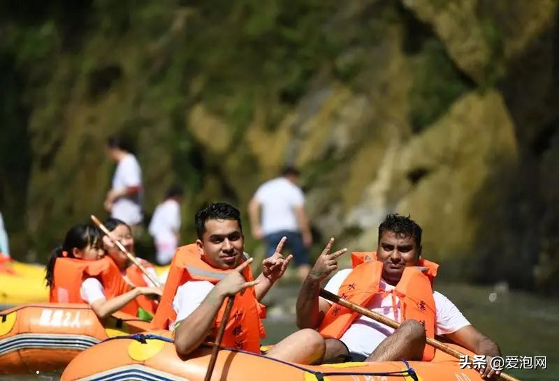 水银河大峡谷漂流全程,水银河峡谷漂流旅游攻略