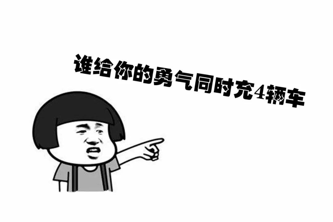 巴黎圣母院两个塔坍塌,一场大火毁了巴黎圣母院