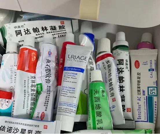 脸上长痘反反复复如何有效祛痘,脸上反反复复长痘怎么处理