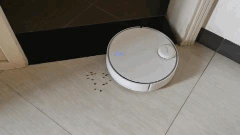 见过能给你家房子估价的扫地机器人吗?360X90扫地机器人体验