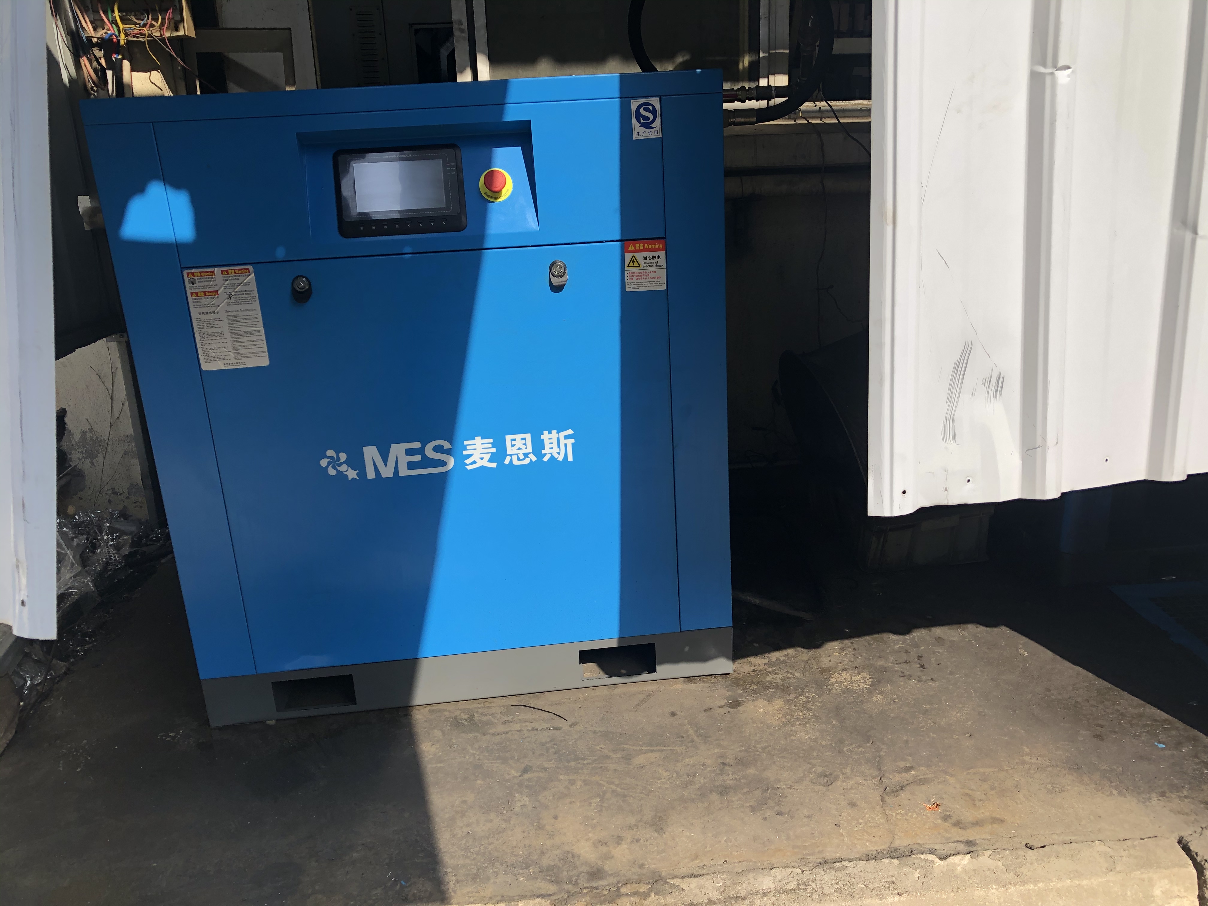 螺杆空压机油压报警怎么解决,复盛空压机螺杆报警怎么解决