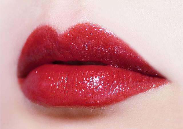 疫情结束一定要买几支漂亮的口红,倾家荡产也要买这10支口红