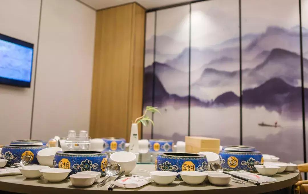 千峰南路附近火锅推荐,太原晋源铜火锅烩菜哪家最正宗