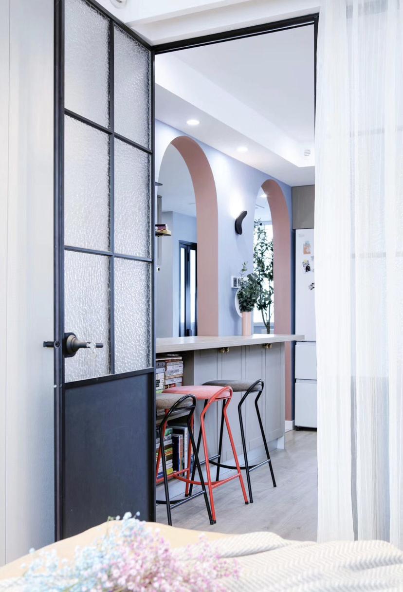 爆改上海100平老破小,女孩爆改老婆小20年