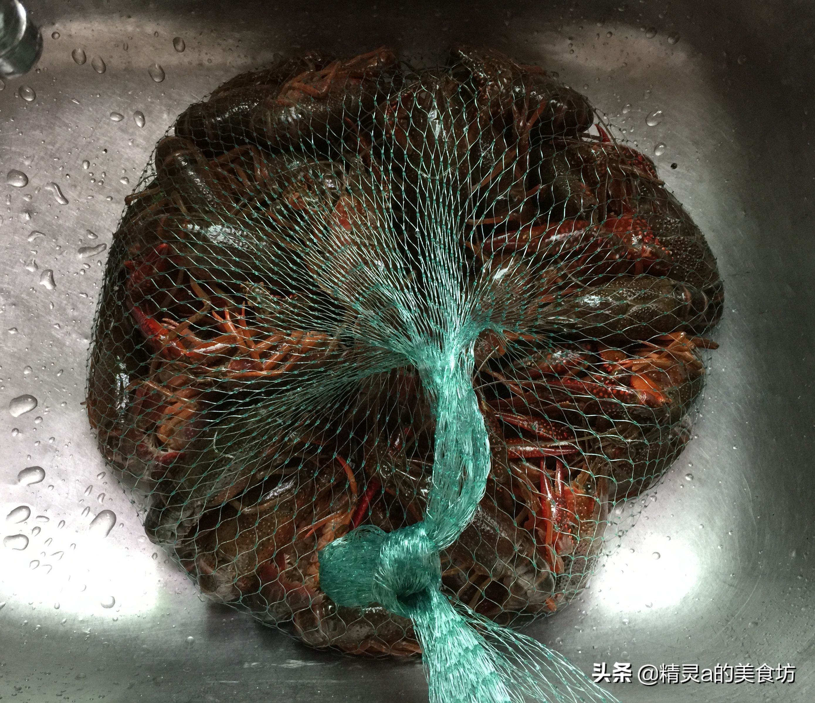 这才是小龙虾的正确打开方式,享用小龙虾的正确姿势get起来