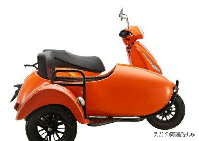 售价9800元,环爵HJ125边三轮,无级变速采用主流风格!