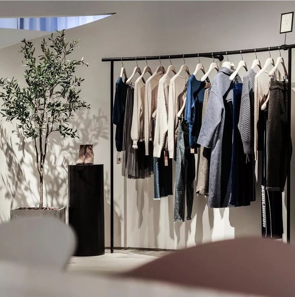 服装竞争激烈,服装行业现状和破局