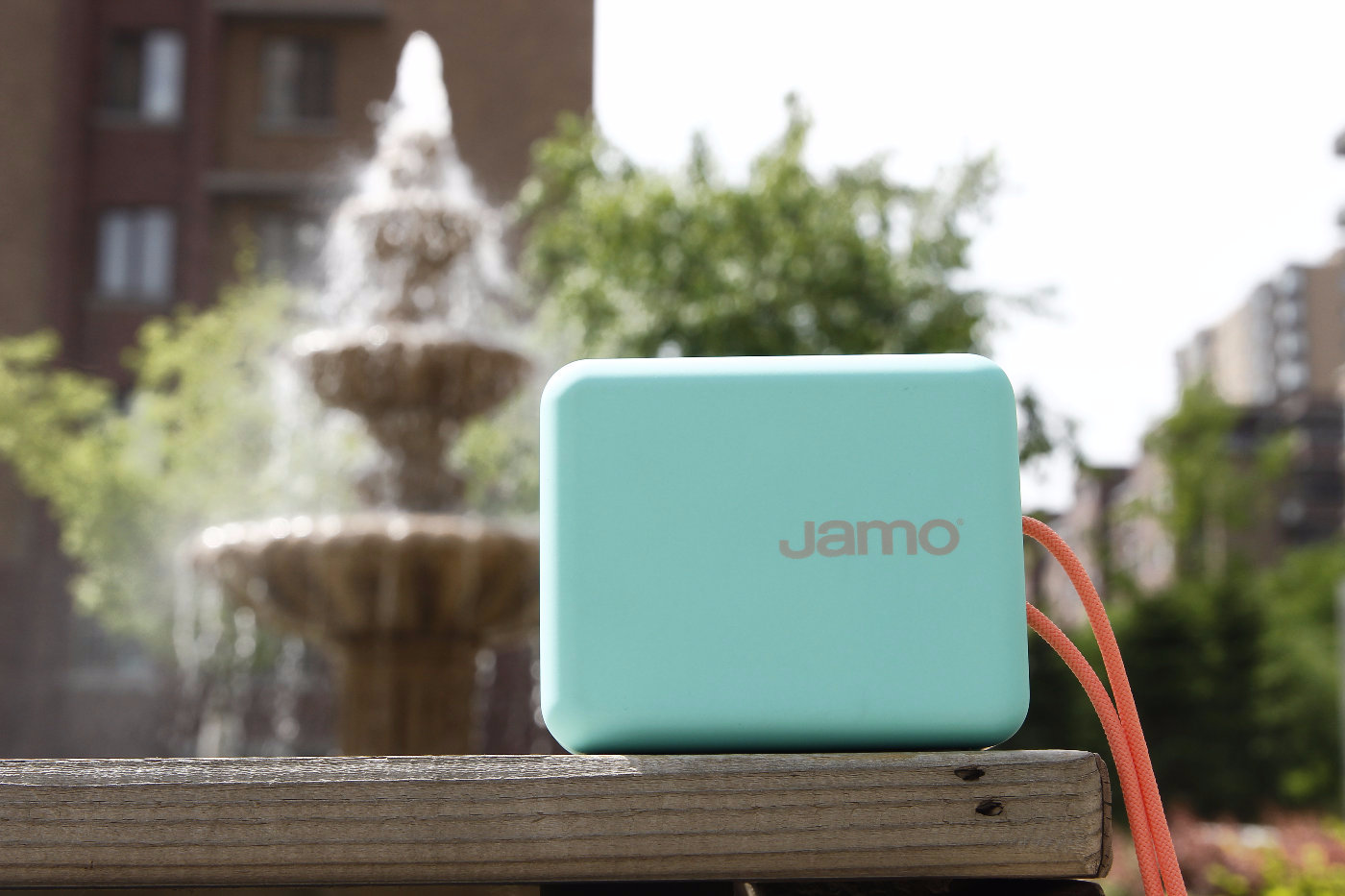 尊宝jamo是什么档次,尊宝和丹麦jbl音箱比较