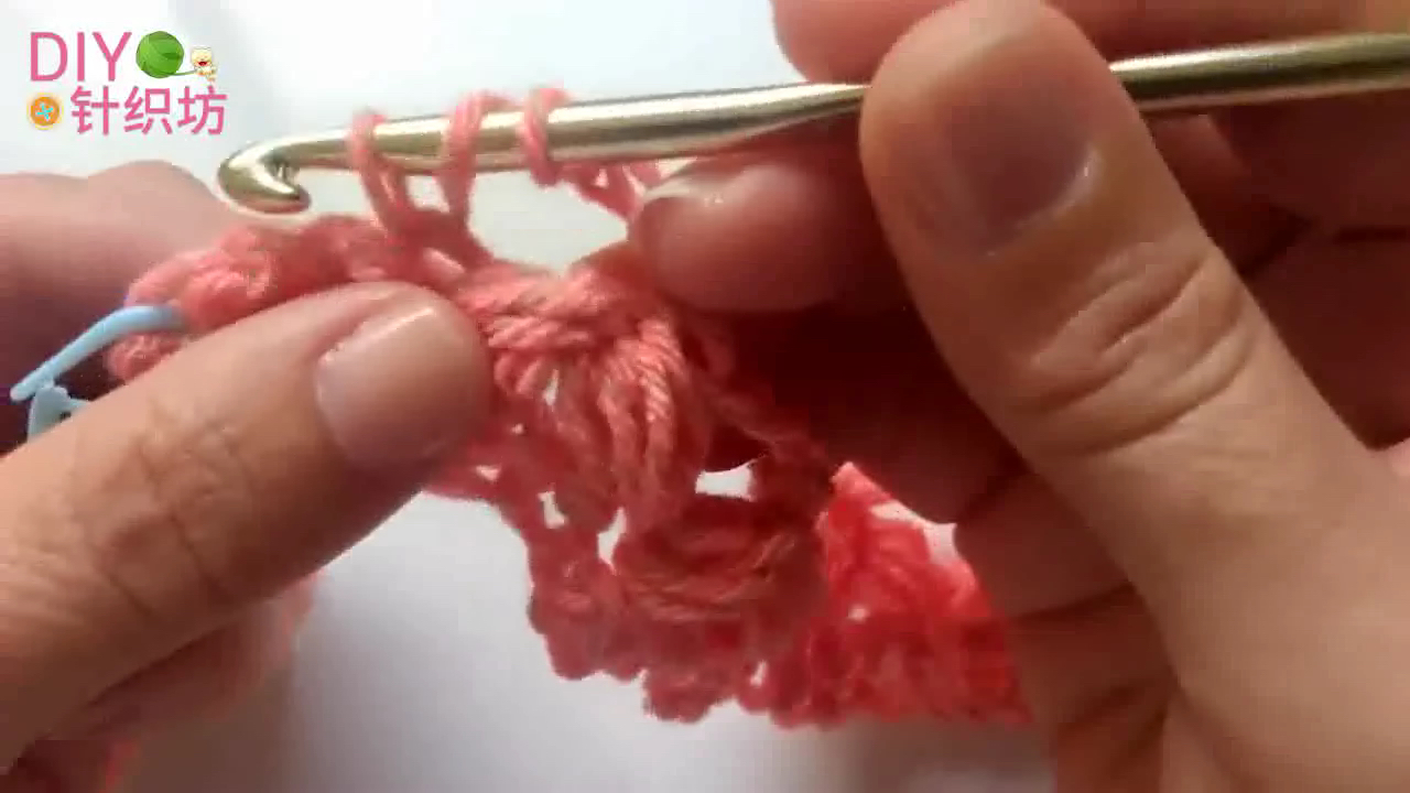 针织镂空三角围巾编织教程,针织围巾三角图案