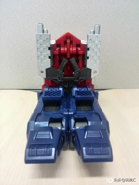 擎天柱电影版ls03玩具,03岁的玩具