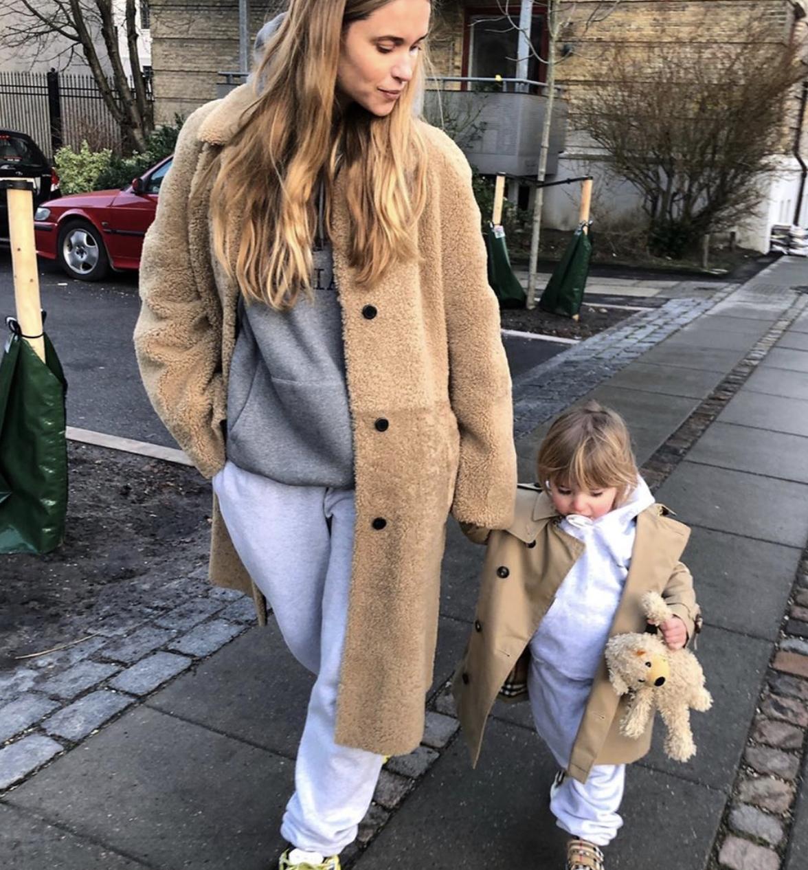 高街潮流慵懒风运动裤,高街ins潮裤子运动裤