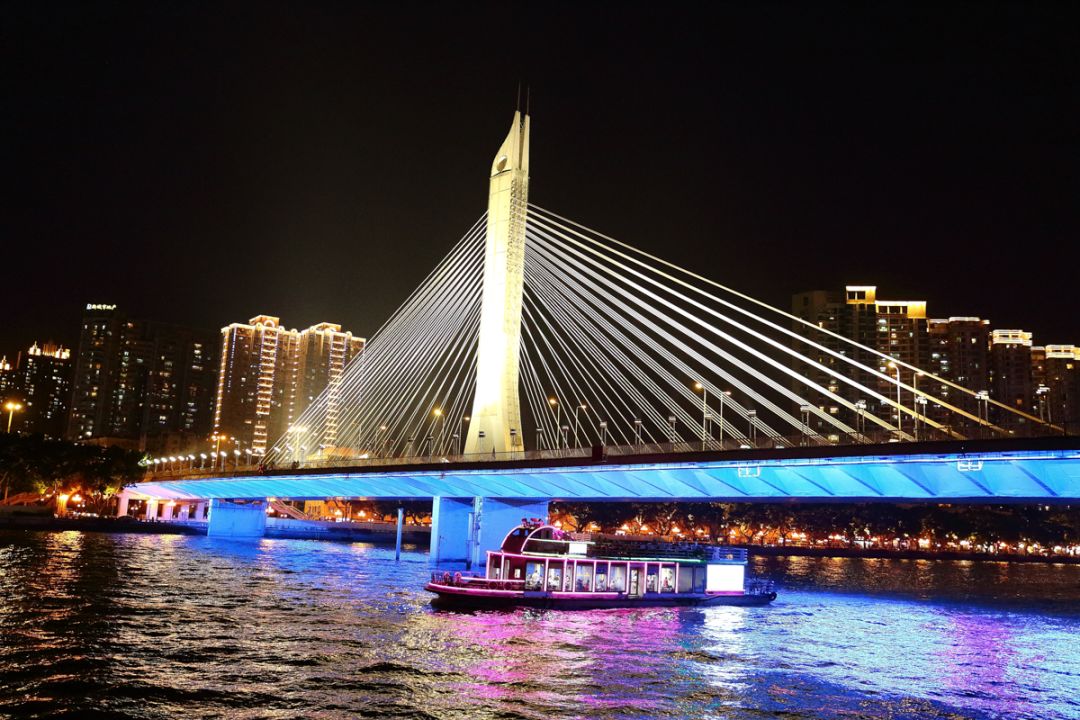 广州珠江夜游天字码头游船介绍,广州珠江夜游船推荐