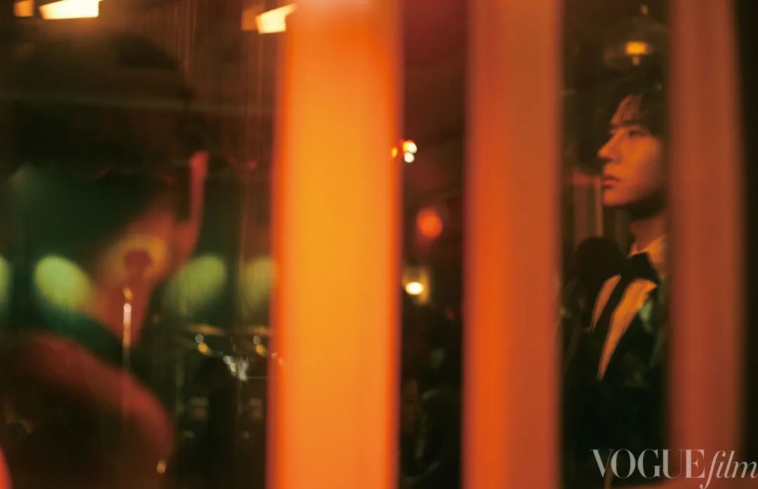 王一博周迅花的游吟解析,周迅和王一博微电影花间游吟