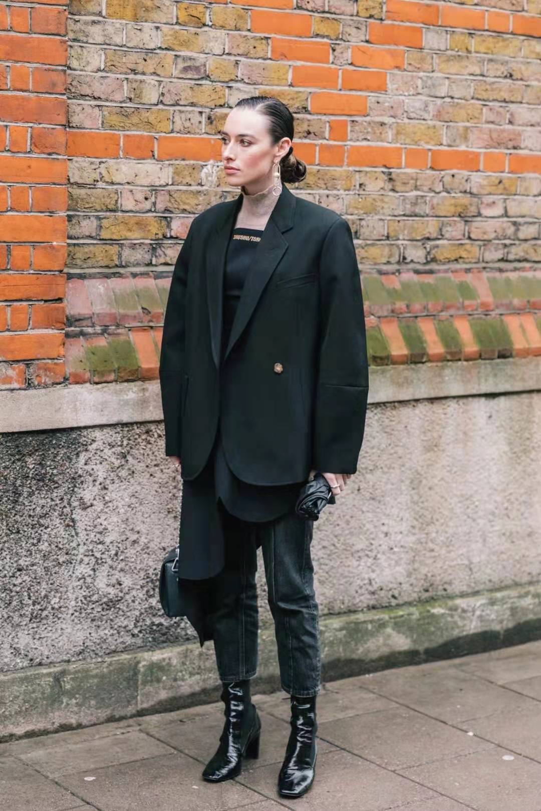 今年最火的方头靴配什么裤子,方头鞋韩国女鞋秋冬