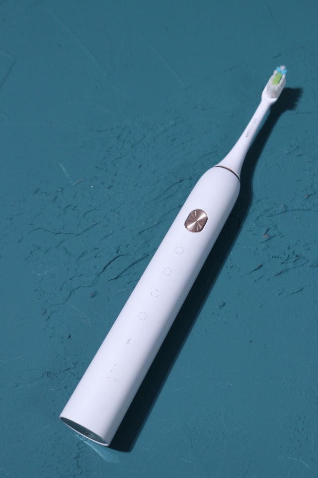 欧乐b电动牙刷和飞利浦哪个好,欧乐b和飞利浦哪个电动牙刷好