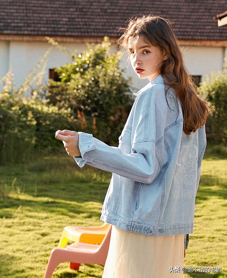 入秋好看的牛仔外套,秋天的第一件牛仔外套你有吗