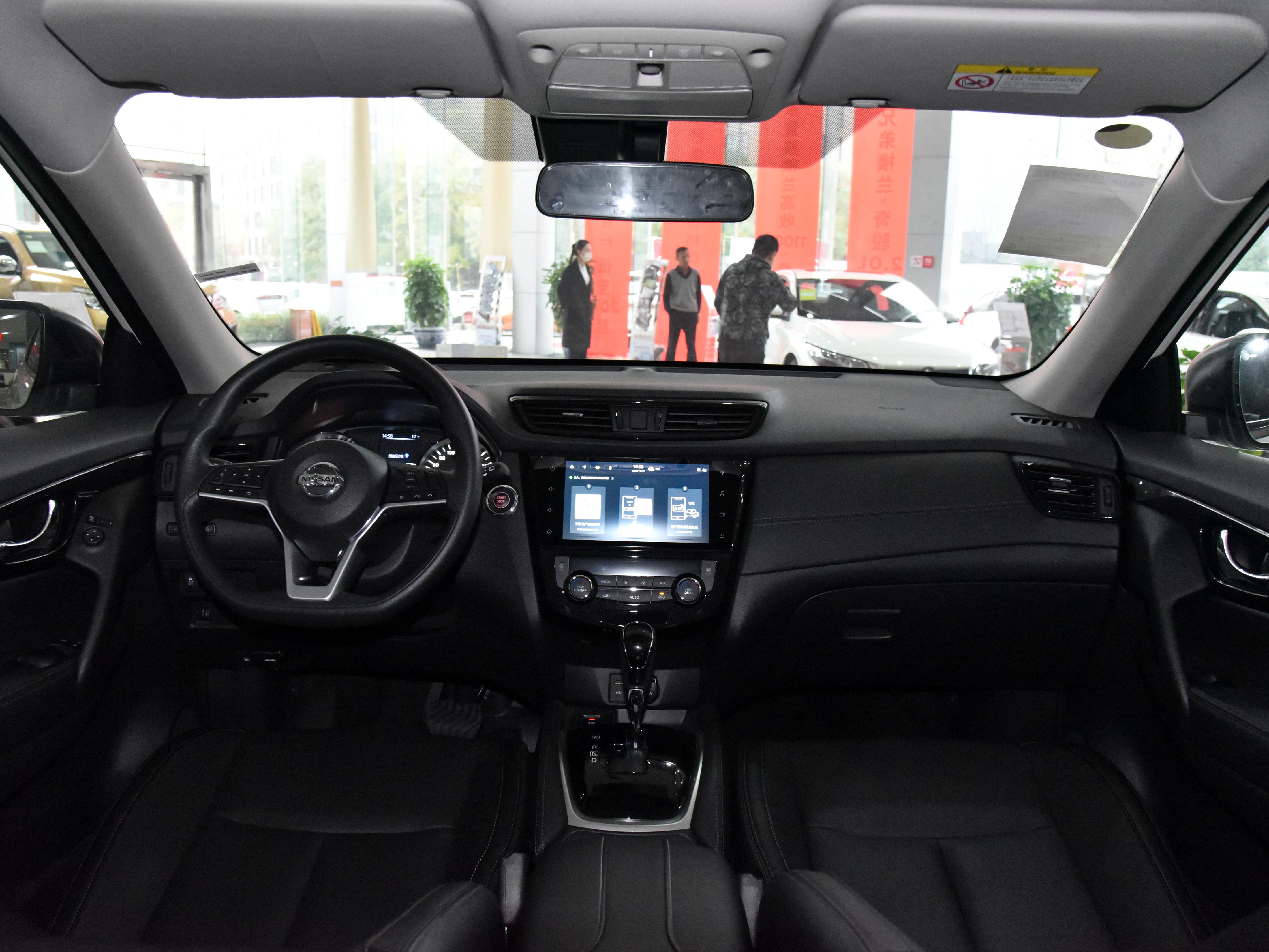 性价比最高的日系suv车奇骏,日产奇骏最便宜四驱suv车型