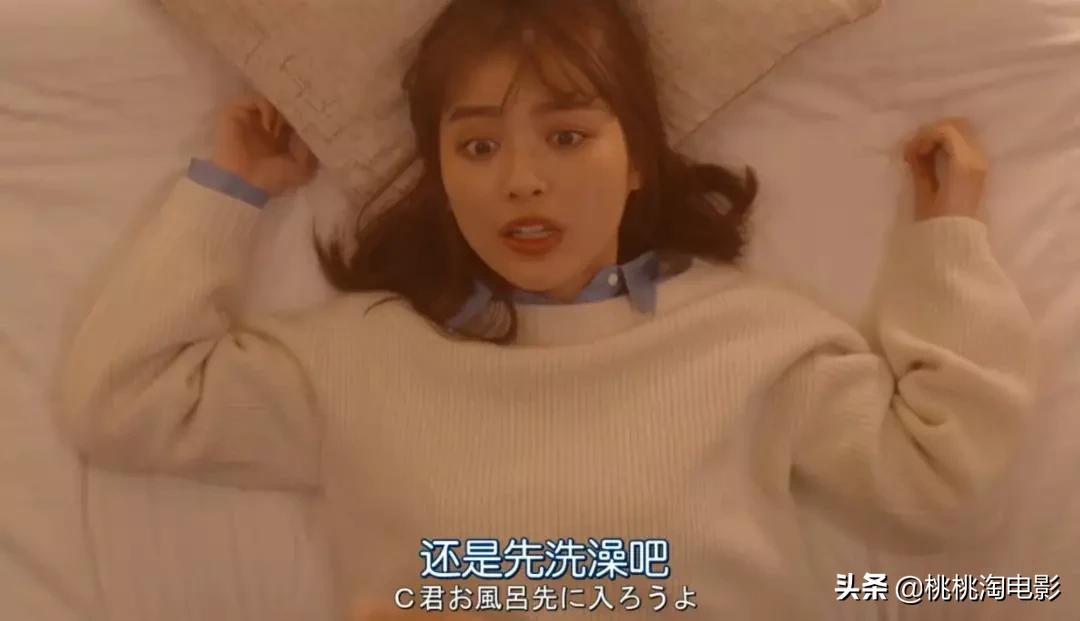 这部剧表面有多不正经，内在就有多扎心与痛