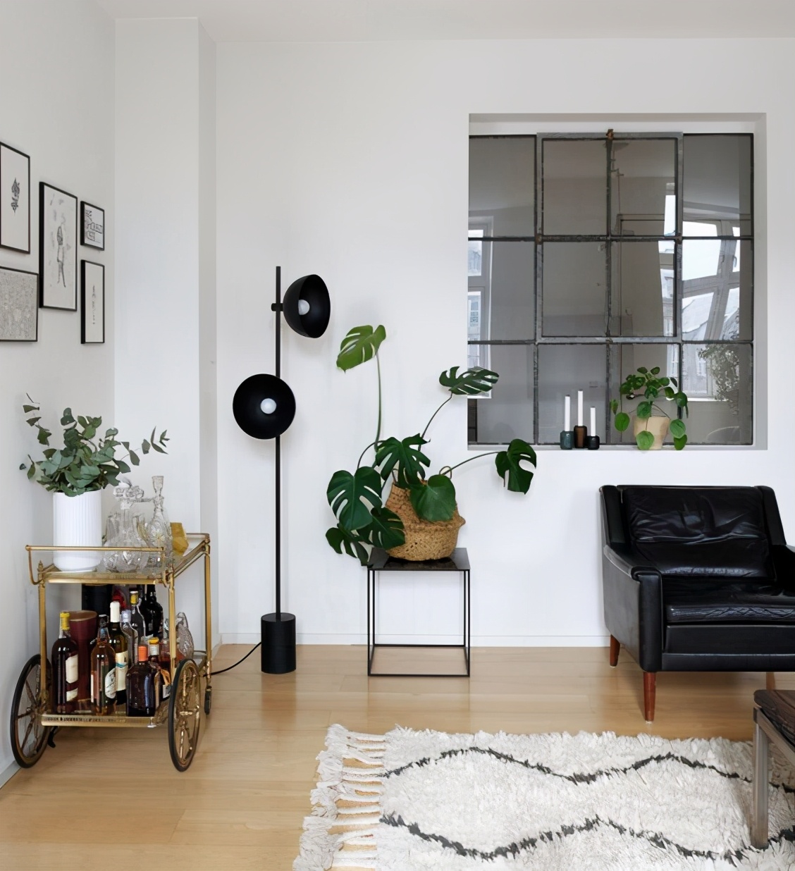 有一种美叫氛围感,一体门窗入户玄关效果图大全