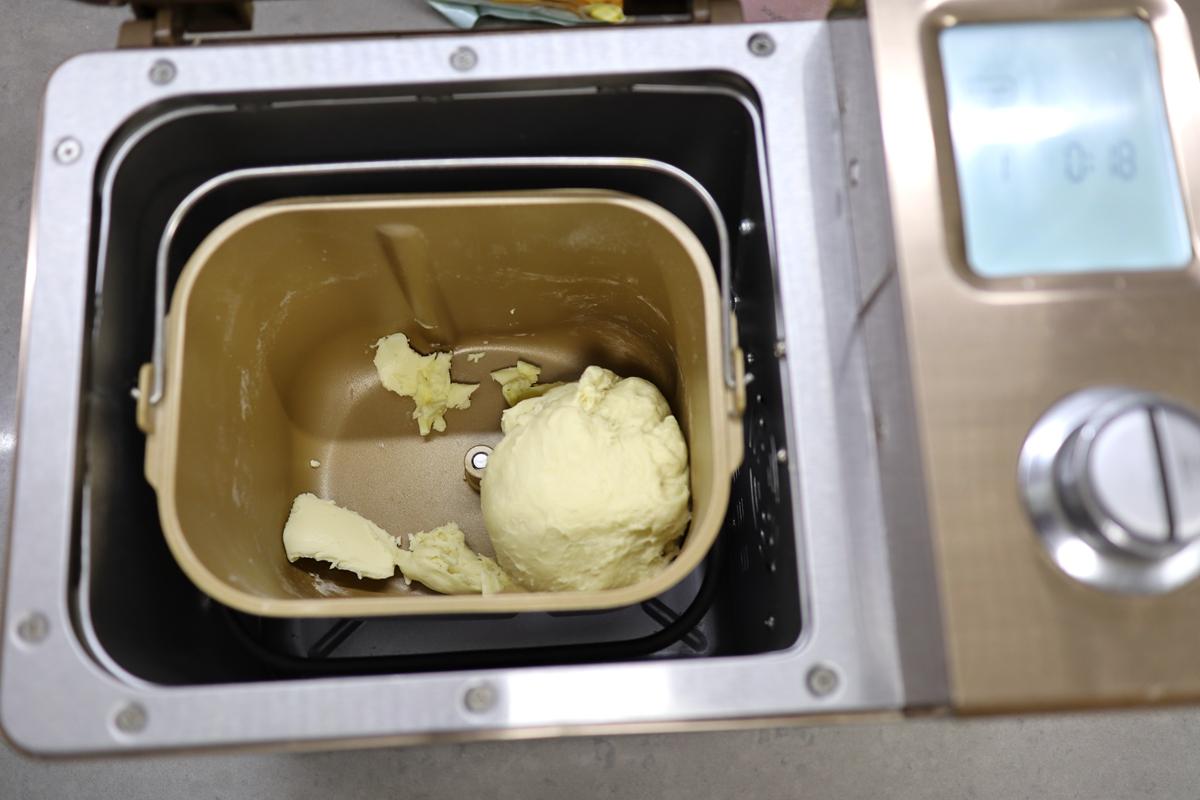 用不完的淡奶油怎么做面包,打发过的淡奶油做面包窍门