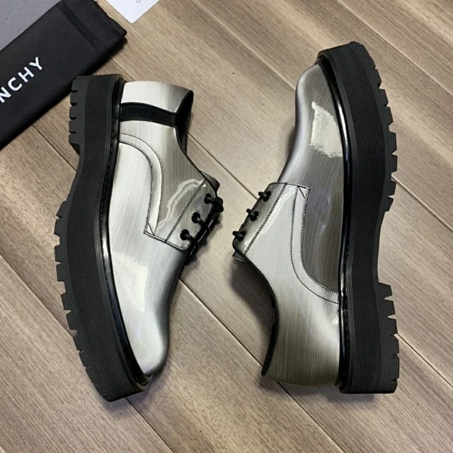 纪梵希军靴,纪梵希警鞋